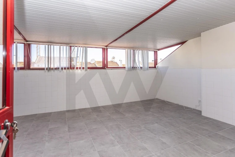 Apartamento T5 para Arrendamento em Montijo e Afonsoeiro Foto 30