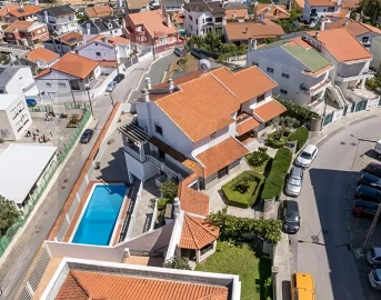 Moradia T6 para Venda em Amora