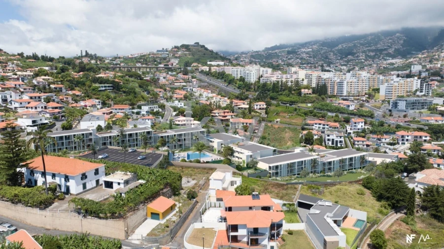 Apartamento T1 para Venda em São Martinho Foto 17