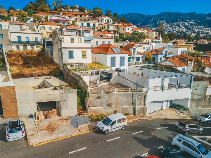 Moradia T3 para Venda em Funchal (São Pedro) Foto 14