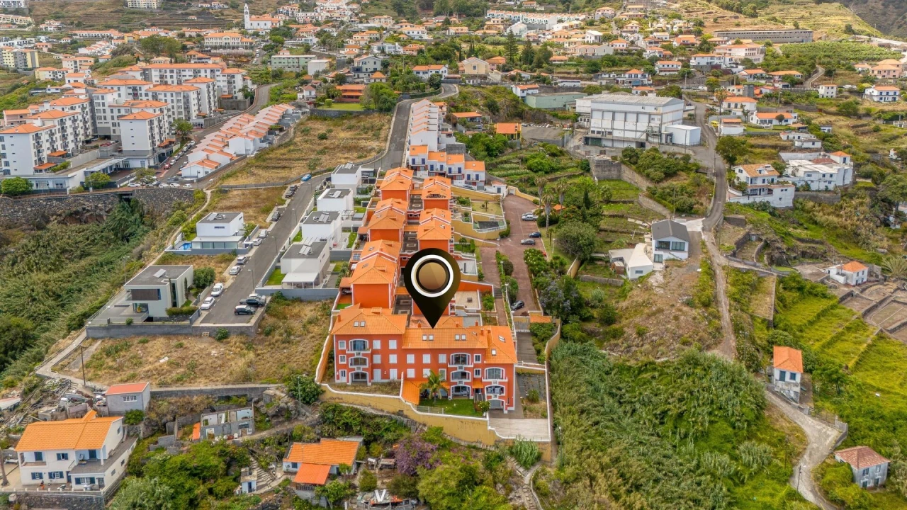 Apartamento T3 para Arrendamento em Caniço Foto 3