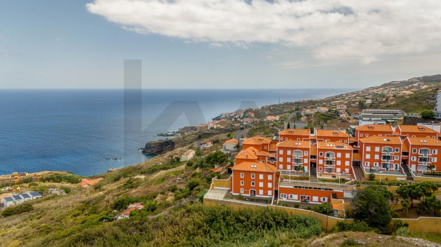 Apartamento T3 para Arrendamento em Caniço Foto 5