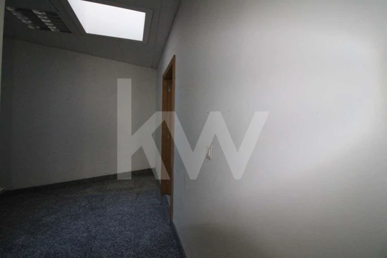 Loja para Venda em São Martinho do Bispo e Ribeira de Frades Foto 14