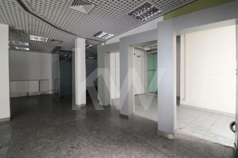 Loja para Venda em São Martinho do Bispo e Ribeira de Frades Foto 10