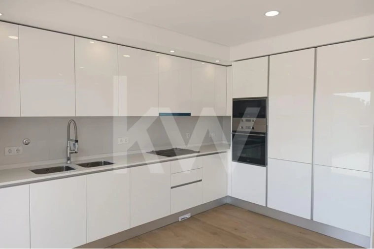 Moradia T3 para Venda em Caparica e Trafaria Foto 18