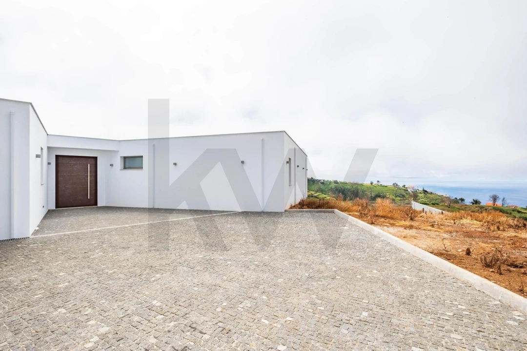 Moradia T3 para Venda em Fajã da Ovelha Foto 41