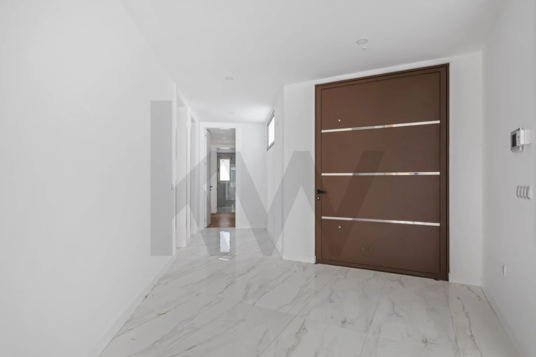 Moradia T3 para Venda em Fajã da Ovelha Foto 36