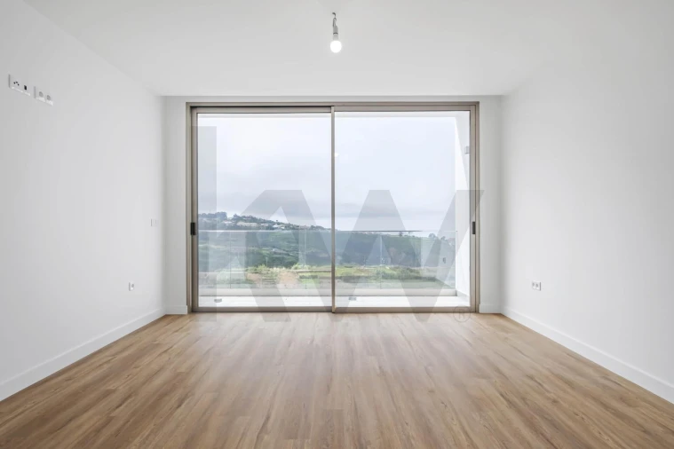 Moradia T3 para Venda em Fajã da Ovelha Foto 16