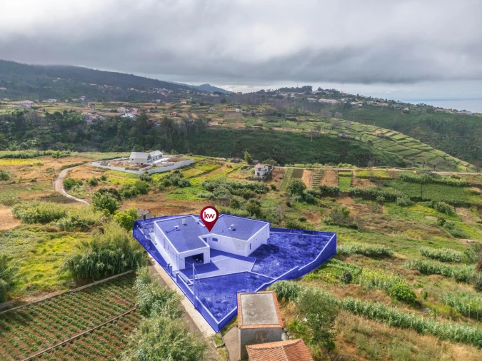 Moradia T3 para Venda em Fajã da Ovelha Foto 53