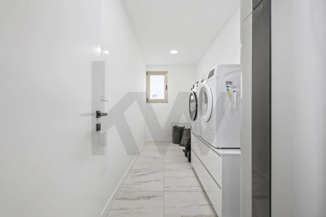 Moradia T3 para Venda em Fajã da Ovelha Foto 37