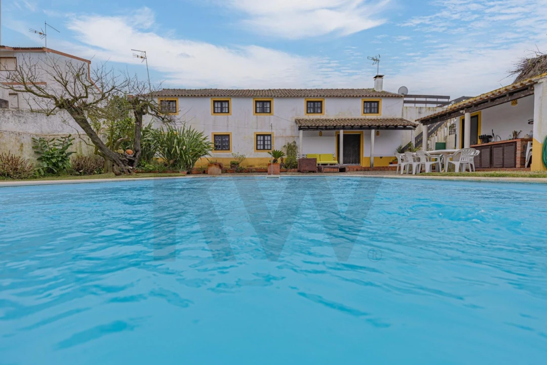 Quinta T5 para Venda em Painho e Figueiros Foto 1