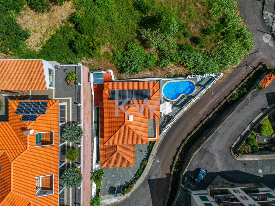 Moradia T3 para Venda em Caniço Foto 44