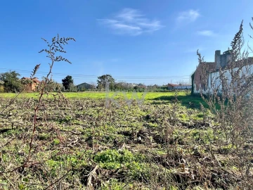 Moradia T3 para Venda em Glória e Vera Cruz