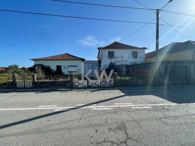 Moradia T3 para Venda em Glória e Vera Cruz Foto 2