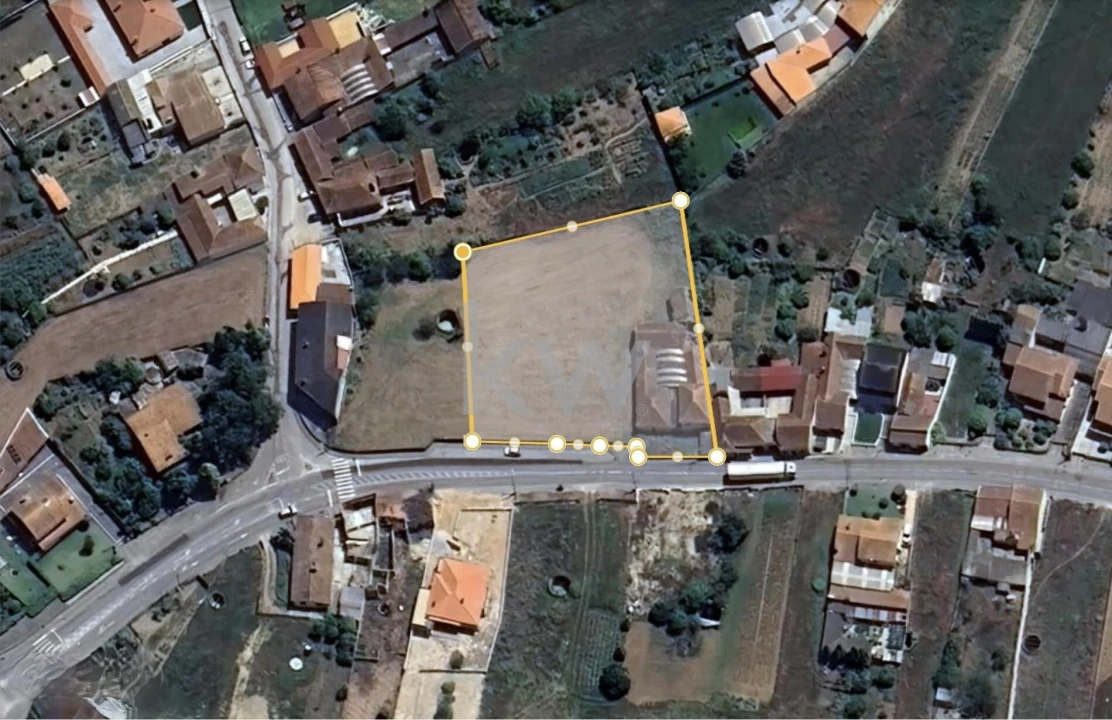 Moradia T3 para Venda em Glória e Vera Cruz Foto 37