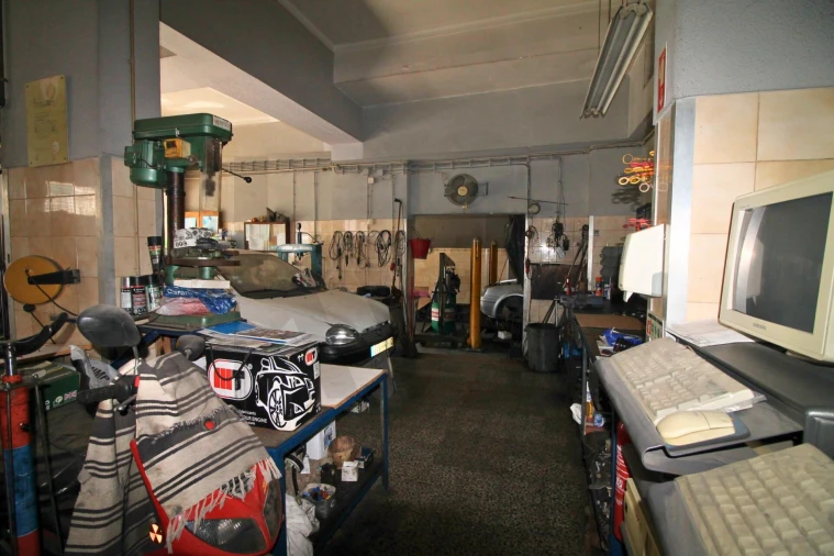 Armazém para Venda em Seixal, Arrentela e Aldeia de Paio Pires Foto 7