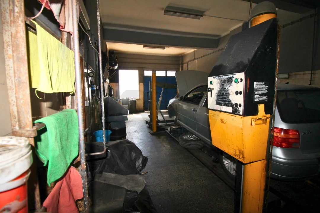 Armazém para Venda em Seixal, Arrentela e Aldeia de Paio Pires Foto 11