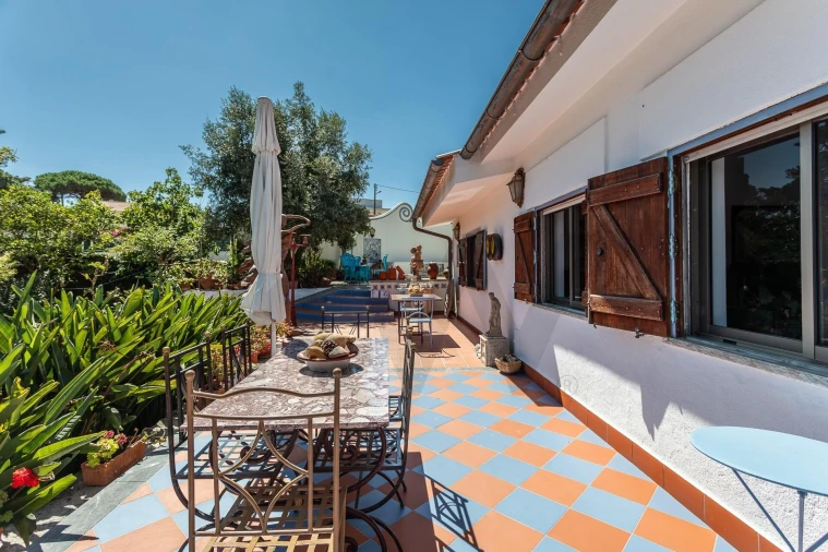 Moradia T5 para Venda em Caparica e Trafaria Foto 12