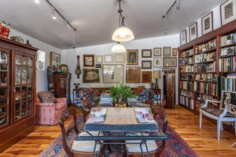 Moradia T5 para Venda em Caparica e Trafaria Foto 23