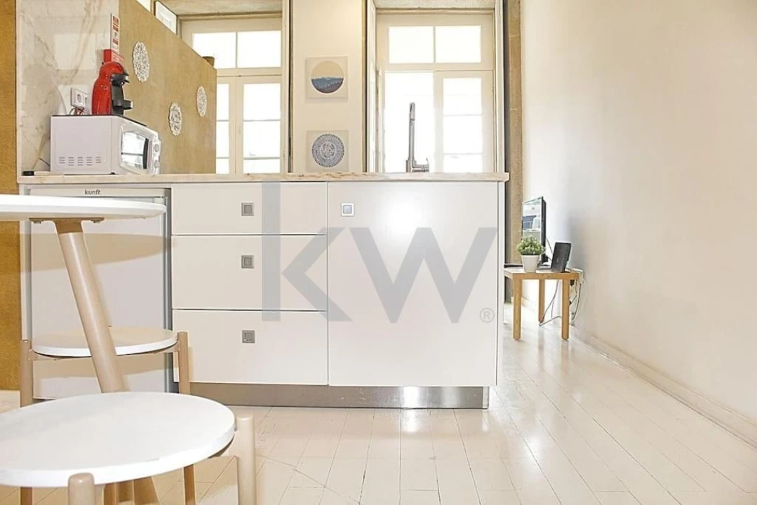 Apartamento para Venda em Cedofeita, Santo Ildefonso, Sé, Miragaia, São Nicolau e Vitória Foto 4