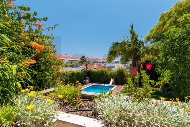 Moradia T5 para Venda em Caparica e Trafaria Foto 71