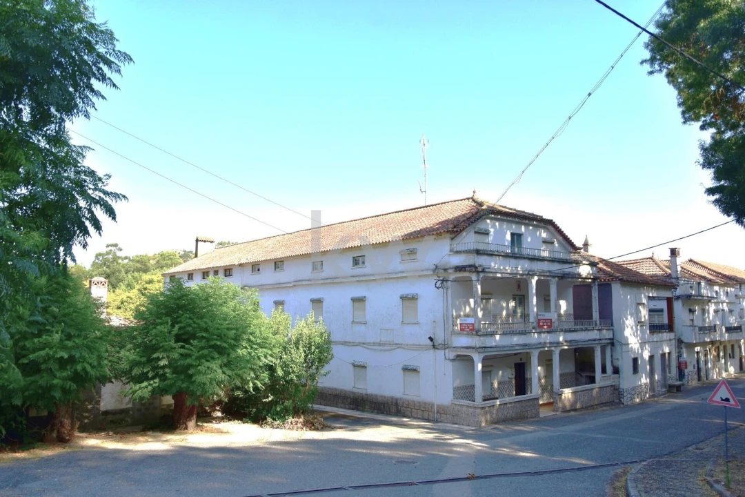 Prédio para Venda em Monfortinho e Salvaterra do Extremo Foto 40