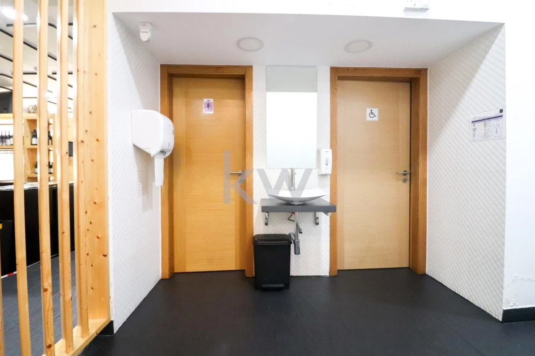 Negócio para Venda em Loures Foto 28