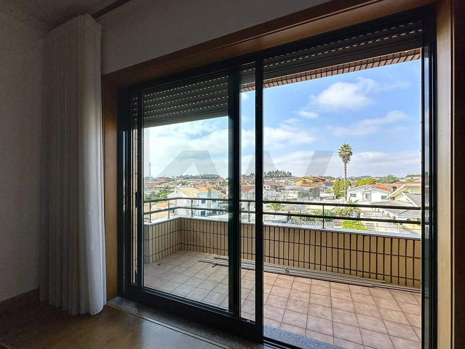 Apartamento T3 para Venda em Lourosa Foto 30