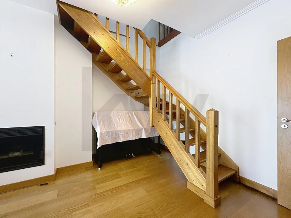 Apartamento T3 para Venda em Lourosa Foto 35