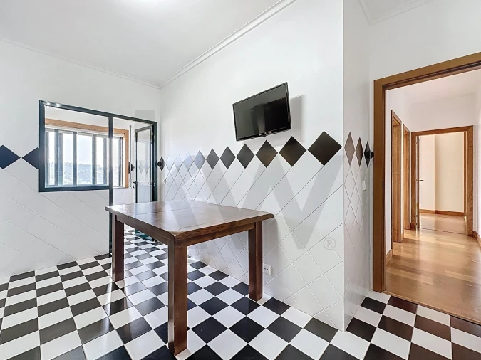 Apartamento T3 para Venda em Lourosa Foto 4