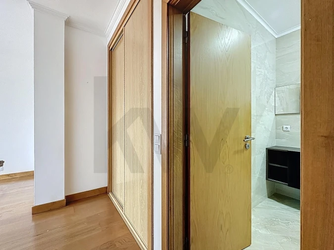 Apartamento T3 para Venda em Lourosa Foto 28