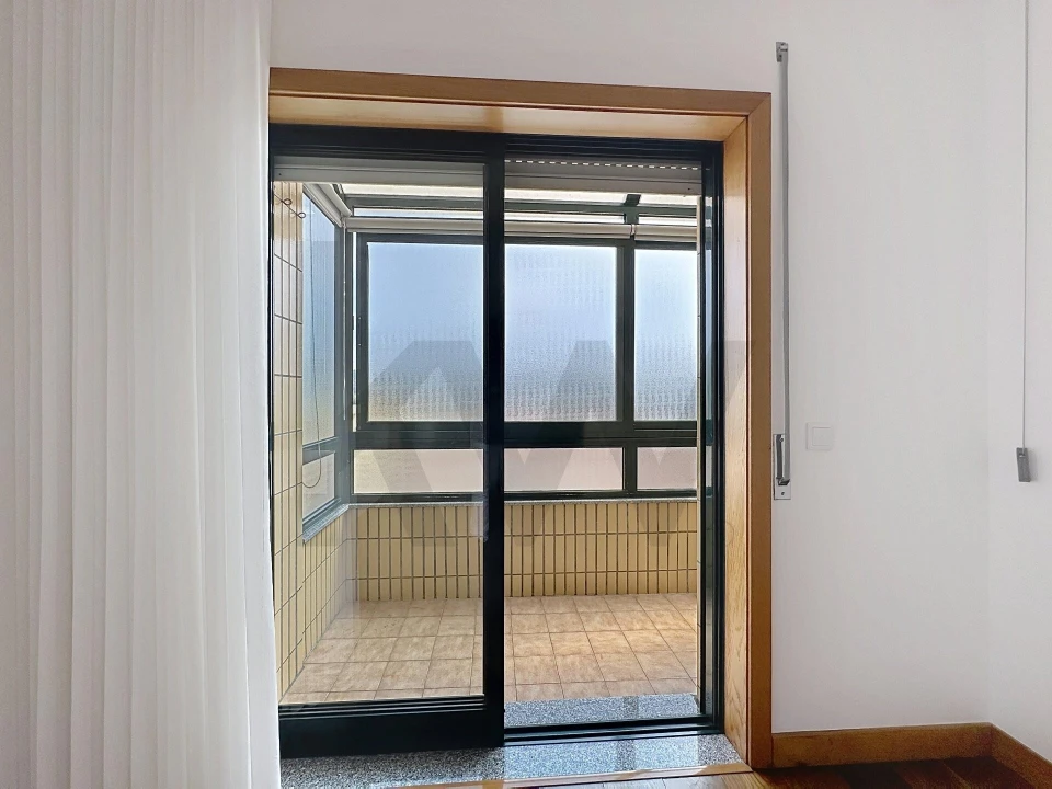 Apartamento T3 para Venda em Lourosa Foto 14
