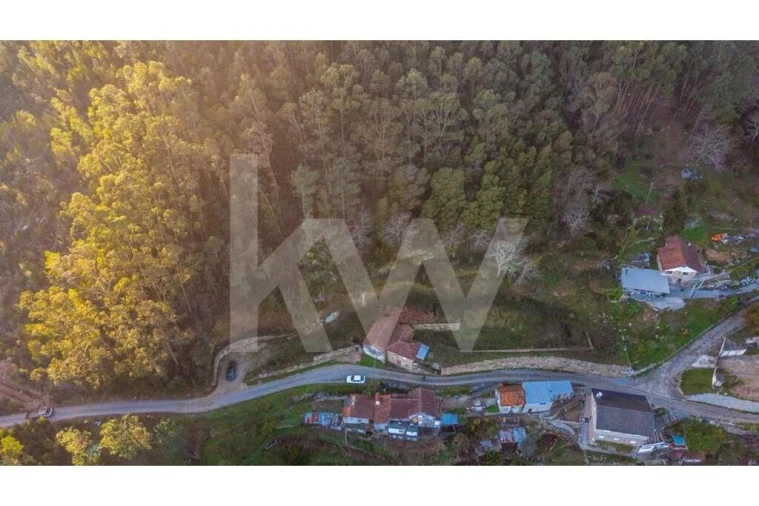 Moradia T3 para Venda em Bem Viver Foto 22