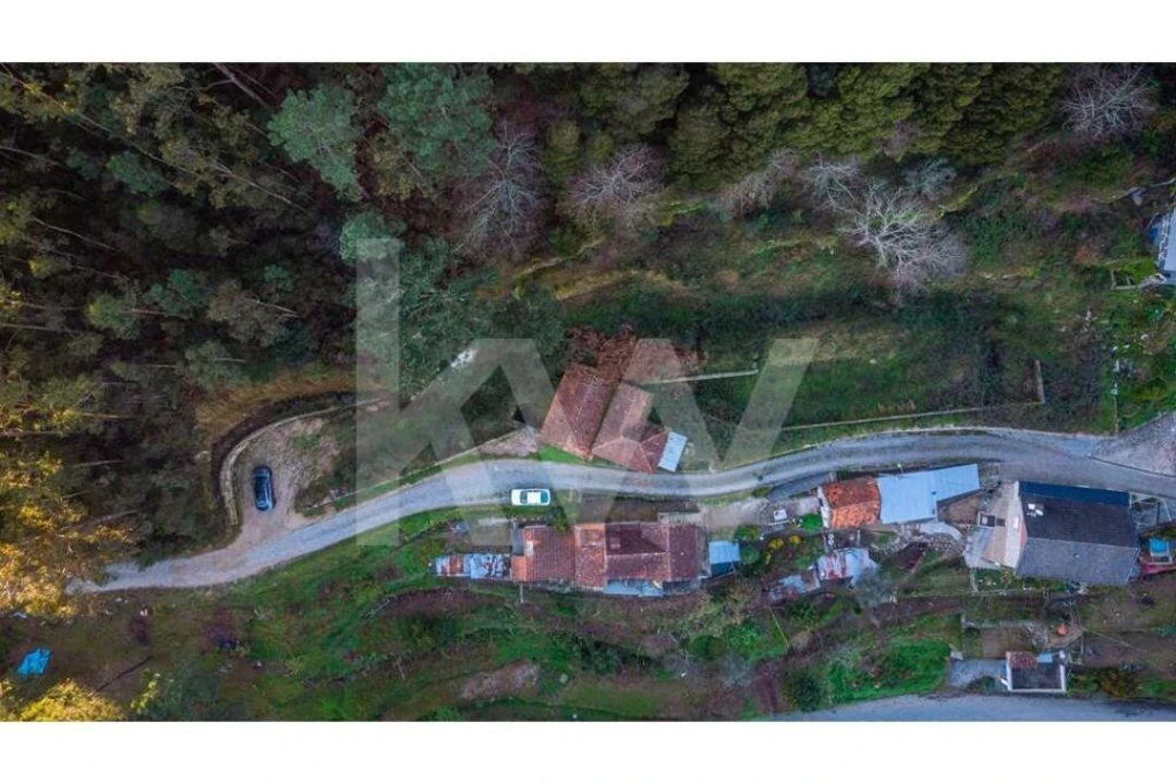 Moradia T3 para Venda em Bem Viver Foto 23