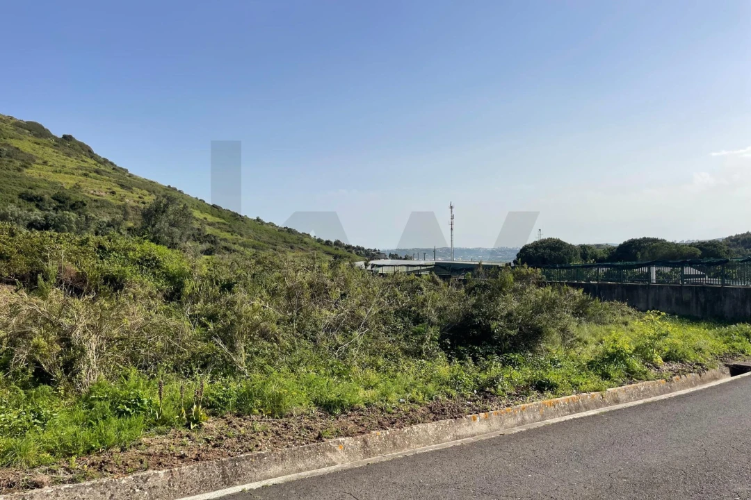 Terreno para Venda em Fanhões Foto 6