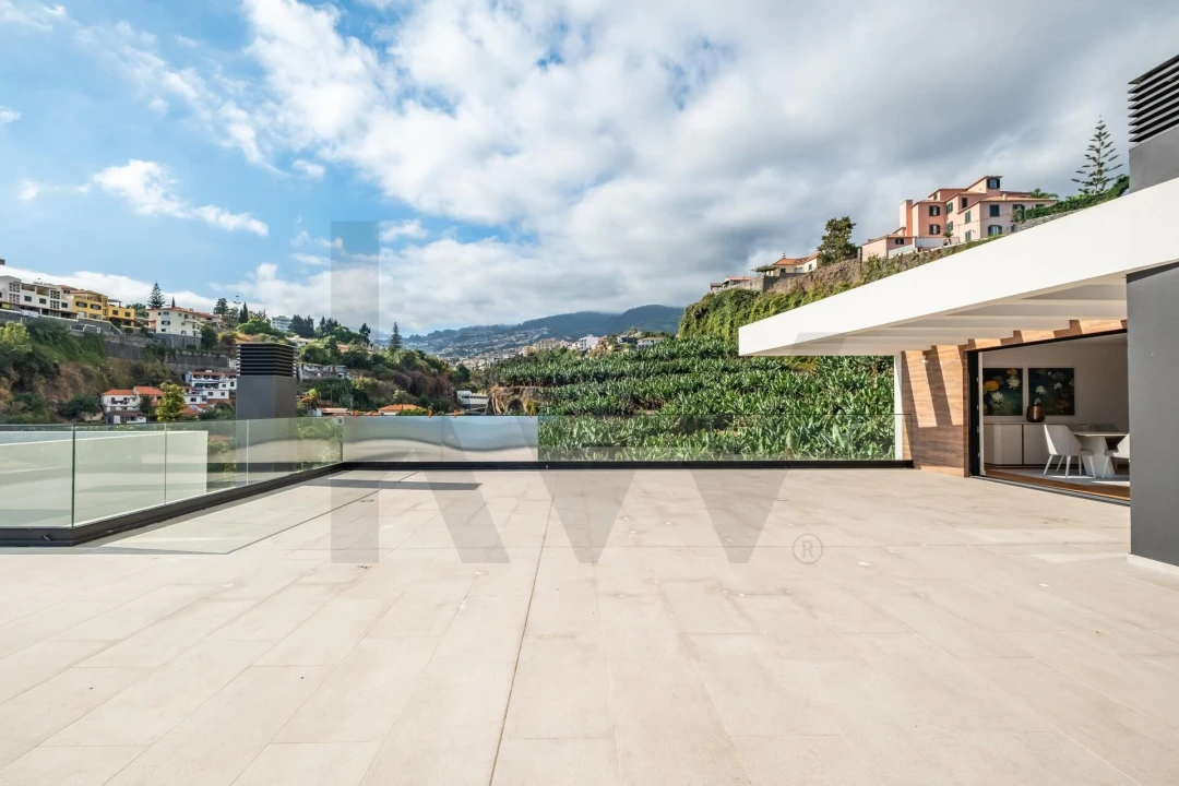 Apartamento T6 para Venda em Funchal (São Pedro) Foto 4