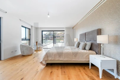 Apartamento T6 para Venda em Funchal (São Pedro)