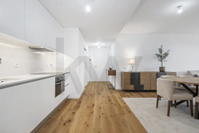 Apartamento T6 para Venda em Funchal (São Pedro)