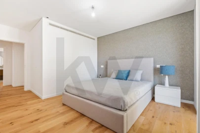 Apartamento T6 para Venda em Funchal (São Pedro)