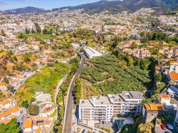 Apartamento T6 para Venda em Funchal (São Pedro)