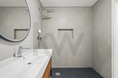 Apartamento T6 para Venda em Funchal (São Pedro)