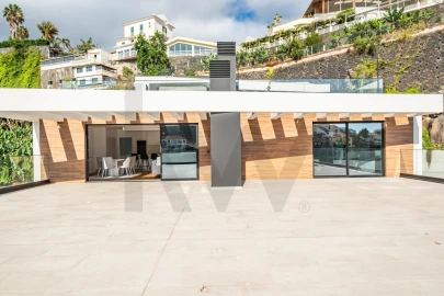 Apartamento T6 para Venda em Funchal (São Pedro)