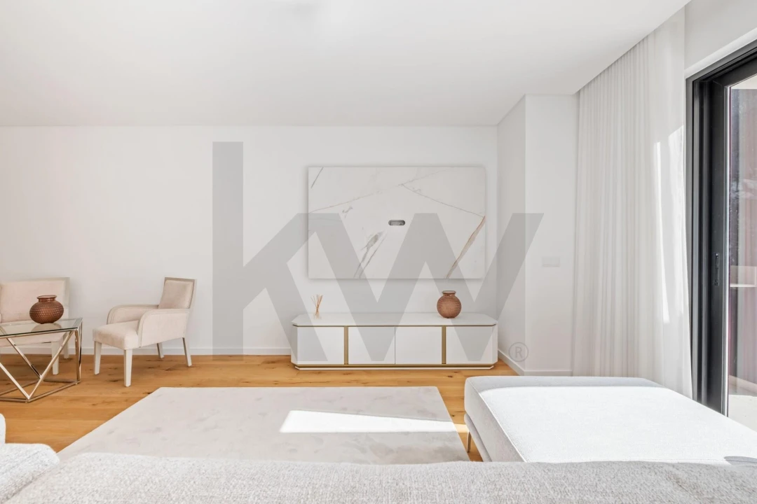 Apartamento T6 para Venda em Funchal (São Pedro) Foto 9
