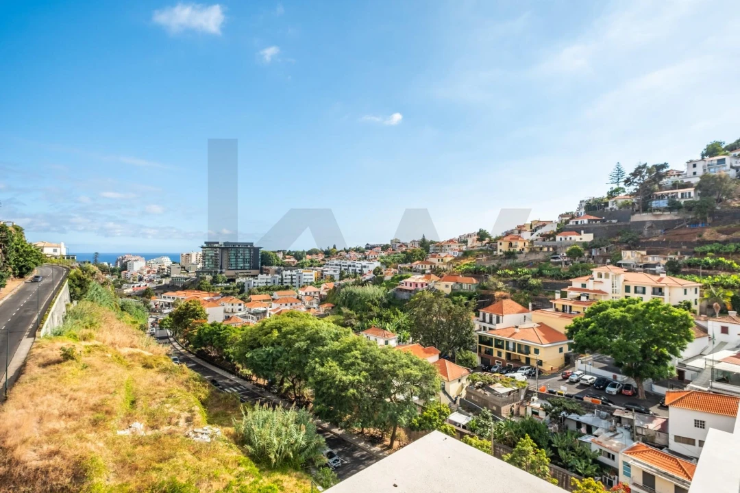 Apartamento T6 para Venda em Funchal (São Pedro) Foto 79