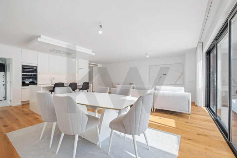 Apartamento T6 para Venda em Funchal (São Pedro) Foto 14