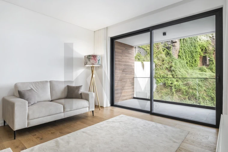 Apartamento T6 para Venda em Funchal (São Pedro) Foto 58
