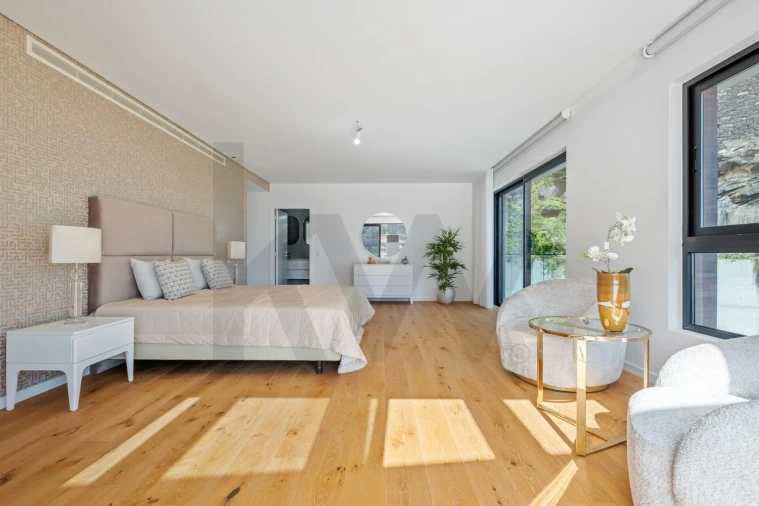 Apartamento T6 para Venda em Funchal (São Pedro) Foto 32