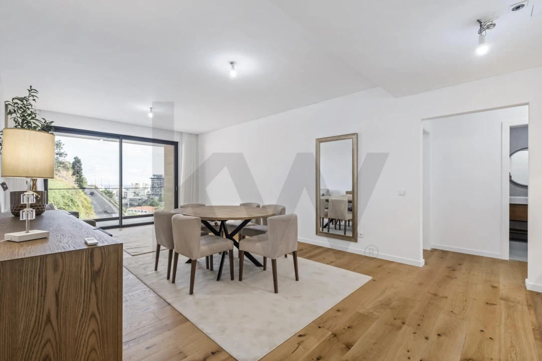 Apartamento T6 para Venda em Funchal (São Pedro) Foto 49