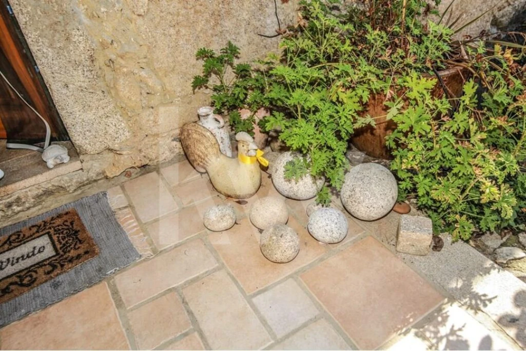 Moradia T3 para Venda em Labruja Foto 27