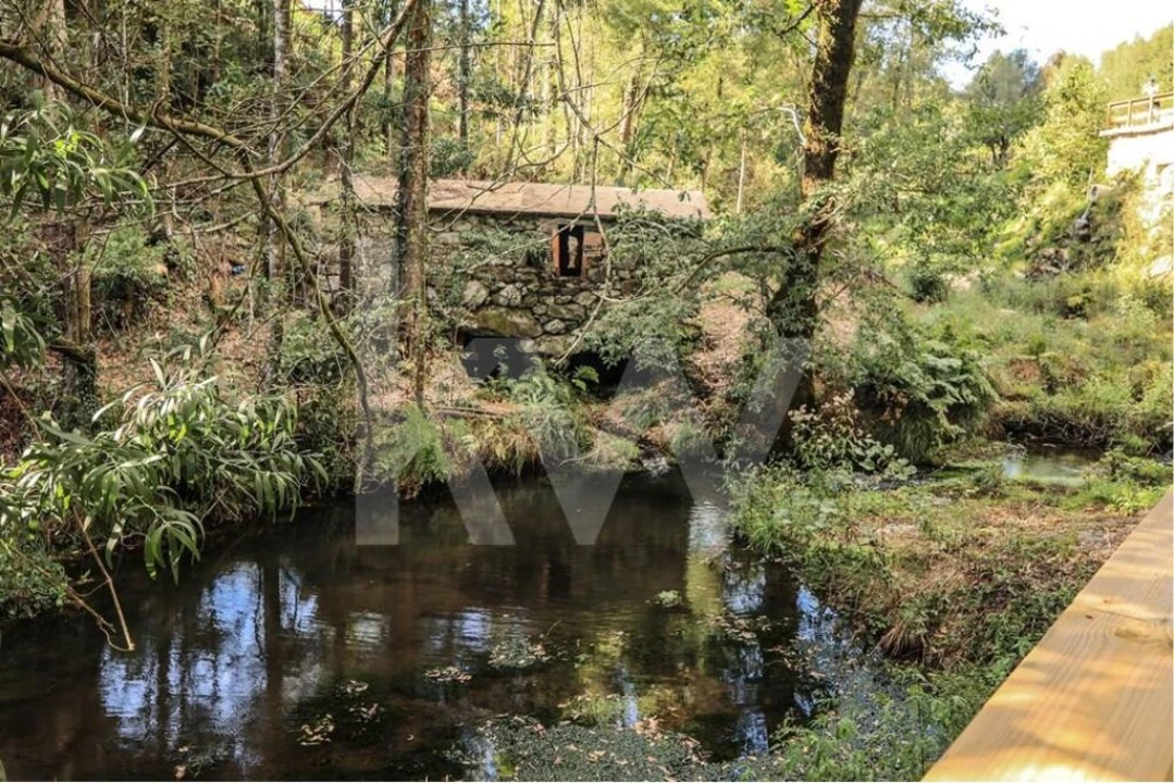 Moradia T3 para Venda em Labruja Foto 48